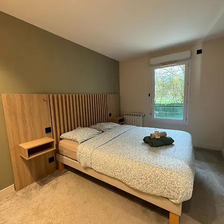 Apartment Modern T3 Renovated With New Pool Terrace And Box *